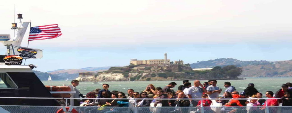 Alcatraz-island-tours-san-francisco--min-x--x